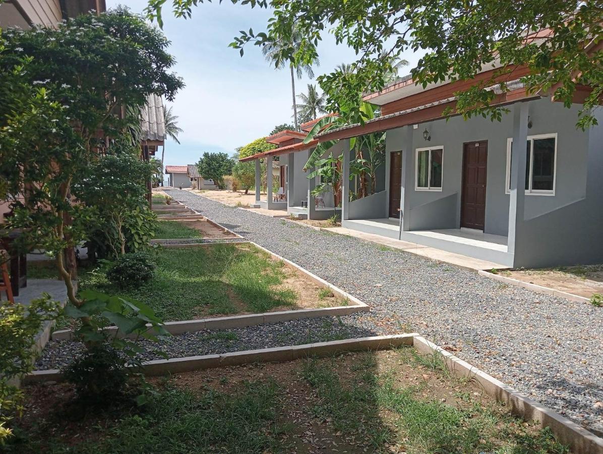Scandinavian Beach Resort Ko Lanta Eksteriør billede