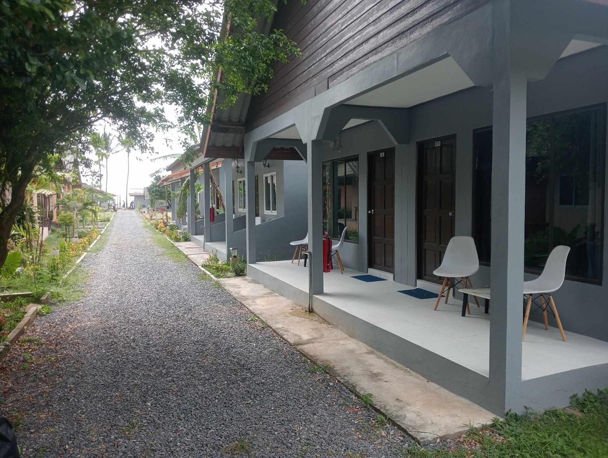 Scandinavian Beach Resort Ko Lanta Eksteriør billede